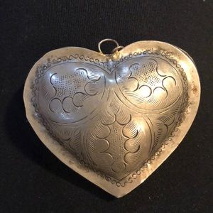 Vintage silver heart pendant.